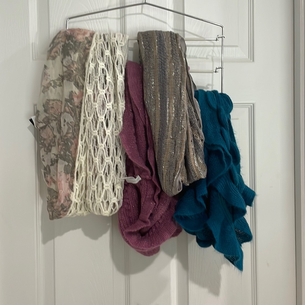 4 super soft and super comfy scarves that haven’t been used that often